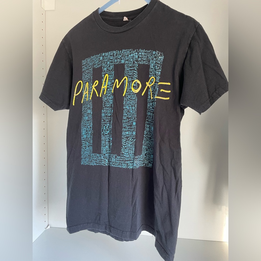 Paramore shirt